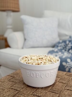 Summer-movie-nights-beautifully-seaside